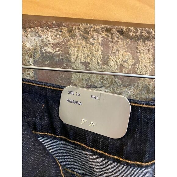 BandolinoBlu Denim Arianna Curvy Hip True Boot Cut Jeans Women’s Size - Picture 11 of 11